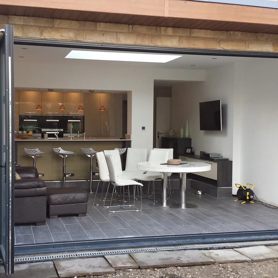 Bifold Ladbroke Grove